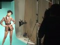 VOGUE一月封面人物AngelaBaby短发显个性